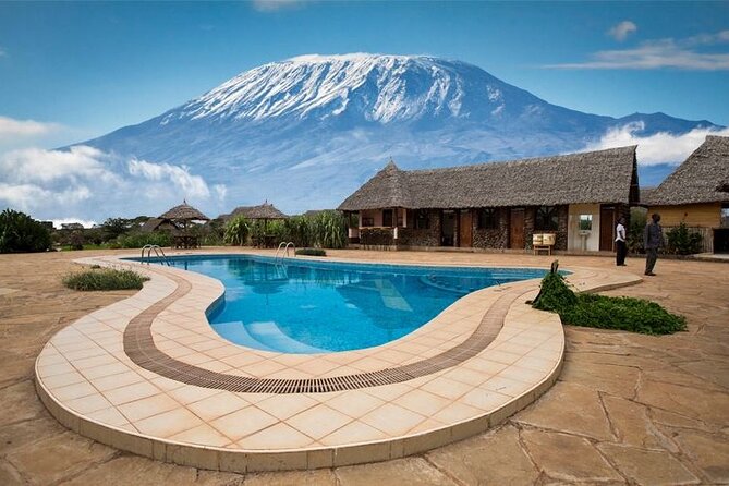 Overnight Amboseli National Park Safari from Nairobi - Group size, privacy, and how the tour feels on the ground