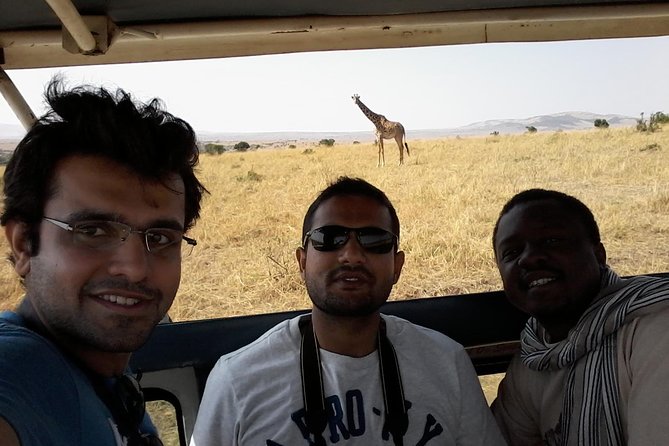 Overnight Maasai Mara Private Safari From Nairobi - Guide support and real-world problem solving