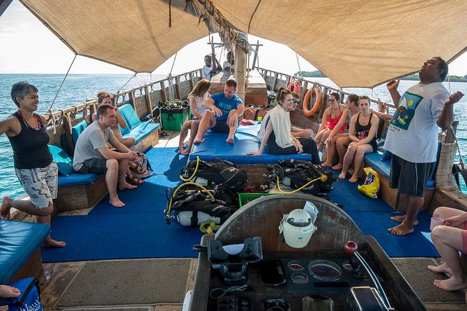 PILLI PIPA DHOW, the genuine product, snorkeling tour to Kisite Marine Park - Should you book Pilli Pipa Dhow for your Kenya snorkeling day?