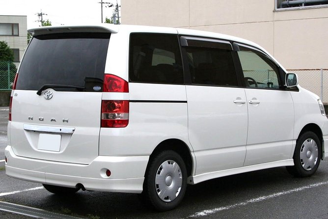 Safe and Private Airport transfer in Nairobi - Finding Your Driver Fast After Landing