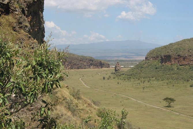 Small Group Budget Tour to Hells Gate National Park and Lake Naivasha Boat Ride - Lunch at Naivasha: plan to buy, not assume included