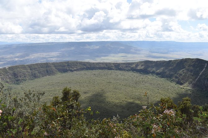 The Great Rift Valley Tour - L Bogoria, L Nakuru, L Naivasha and Hellsgate NP - Lake Naivasha: Hippos and Lake Time, with Options