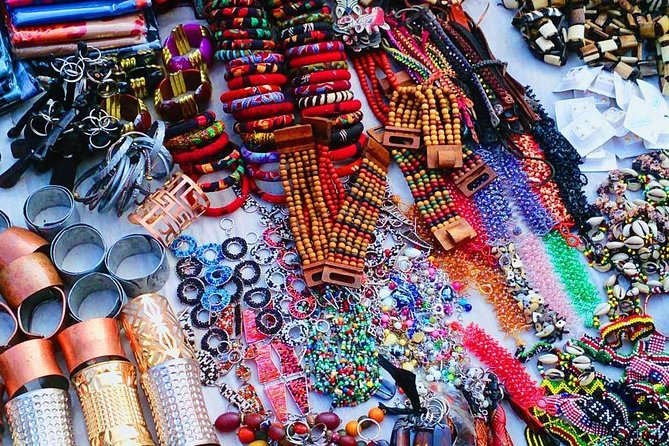 The Nairobi Skyline & Maasai Market! - Stacking Your City Knowledge: City Hall, Kenyatta’s Mausoleum, and Parliament
